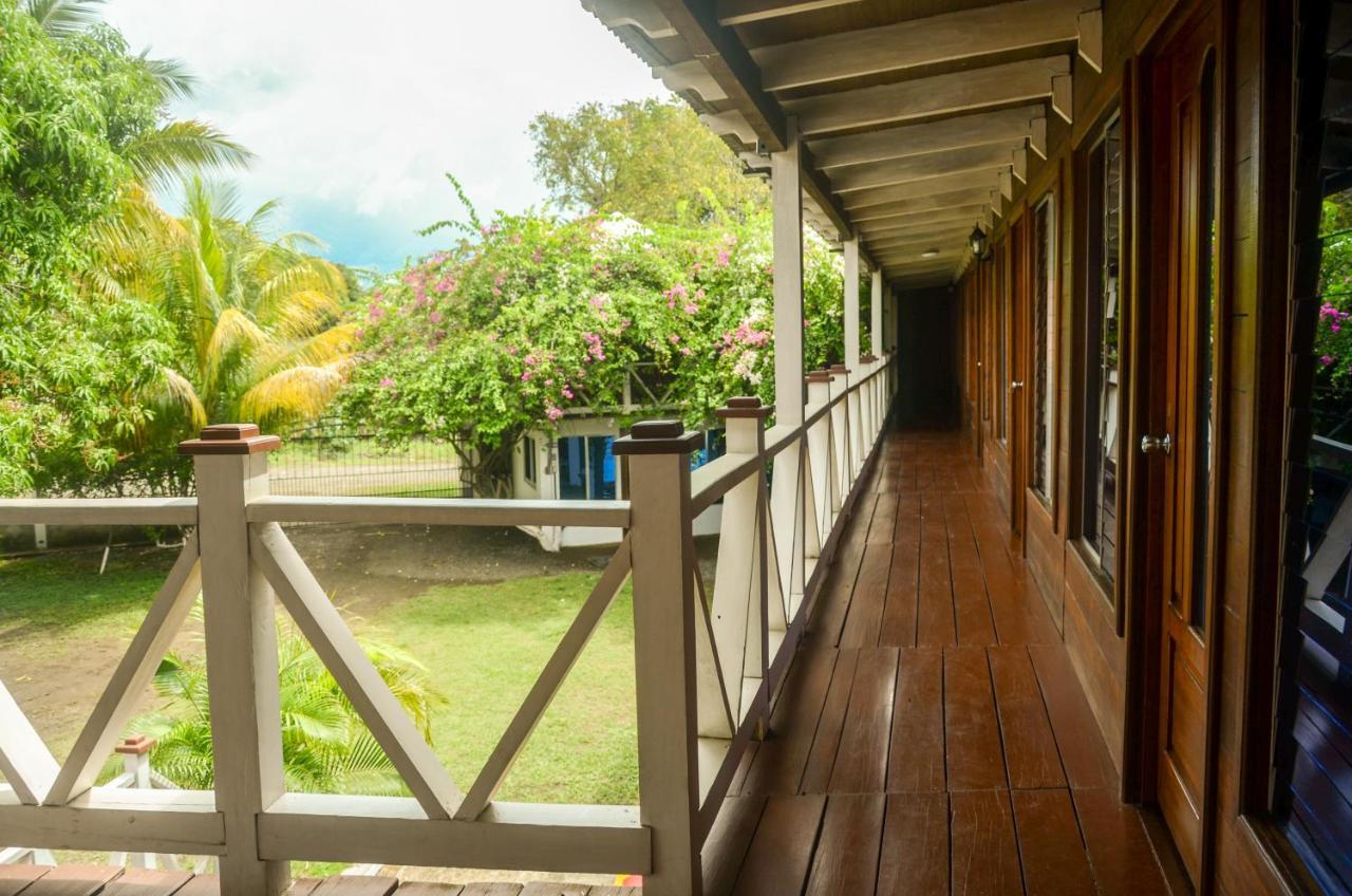 Chalet Castillo El Estor 외부 사진