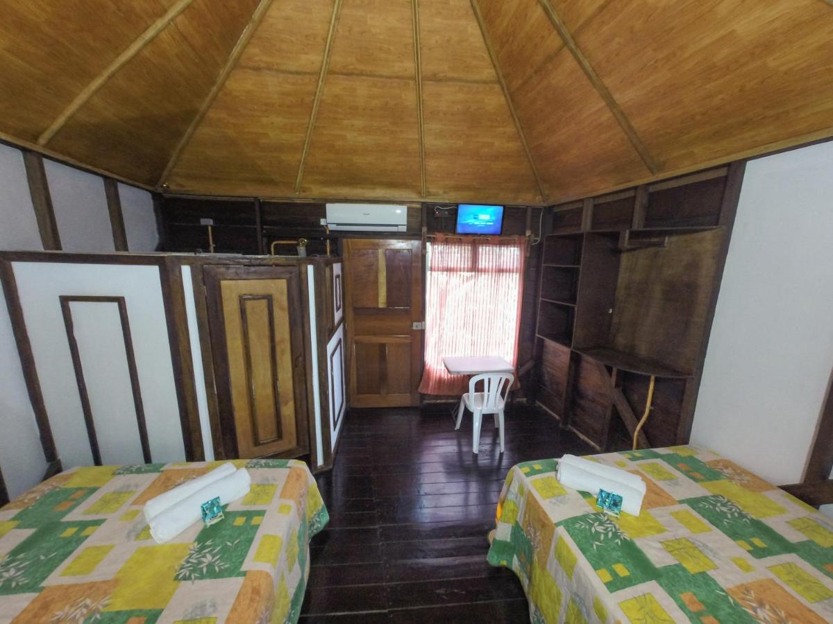 Chalet Castillo El Estor 외부 사진