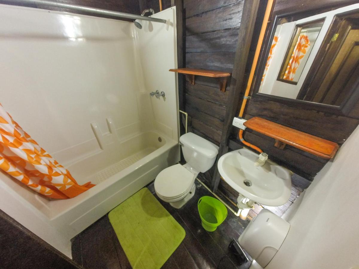 Chalet Castillo El Estor 외부 사진