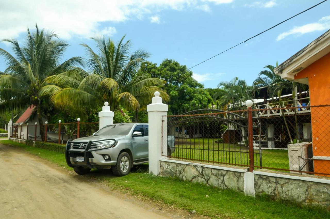Chalet Castillo El Estor 외부 사진