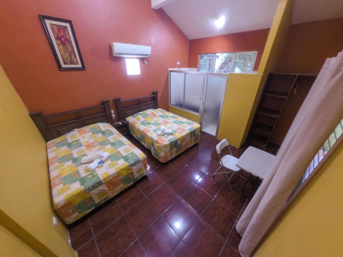 Chalet Castillo El Estor 외부 사진