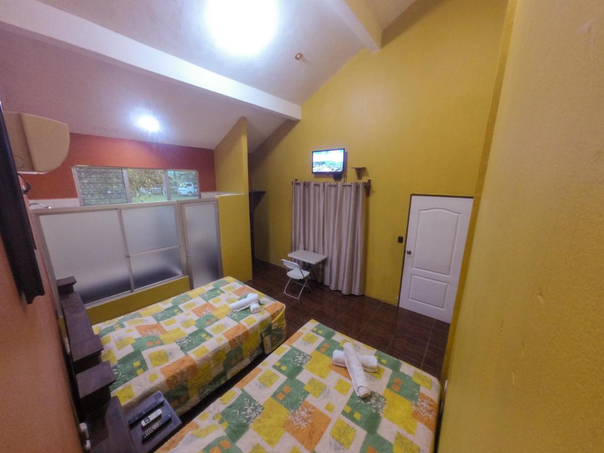 Chalet Castillo El Estor 외부 사진